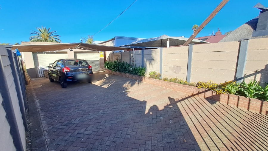 4 Bedroom Property for Sale in Gardeniapark Free State